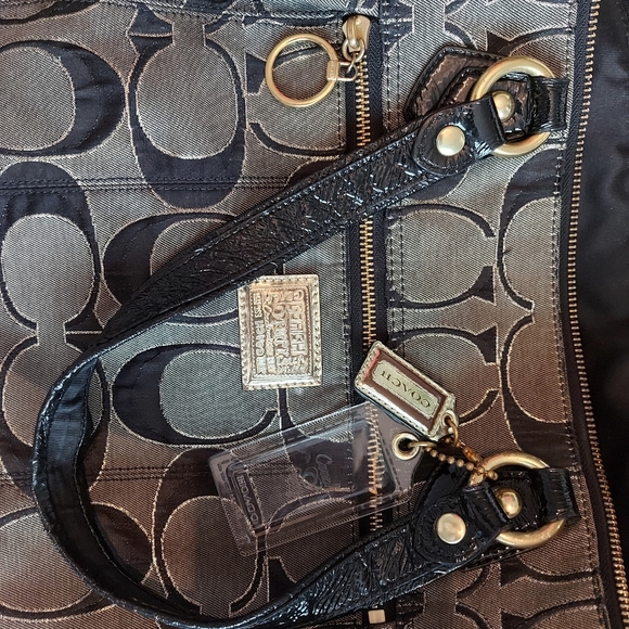 Coach Purse - Picture 2 of 9